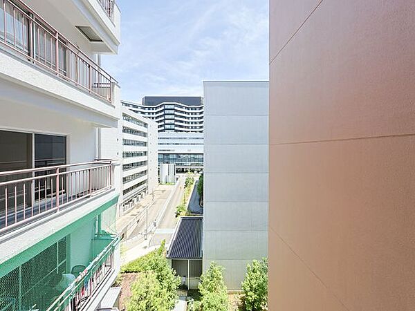 バルコニーを拡大表示