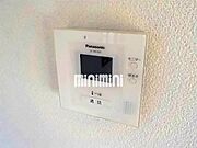 ＴＶ付きモニターホンです。