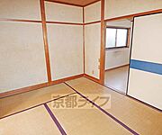 明るいお部屋です。