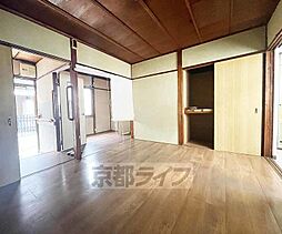 居間