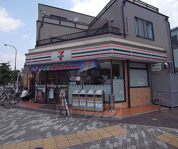 画像30:セブンイレブン京都千本三条店まで168m 二条駅の南に位置します。