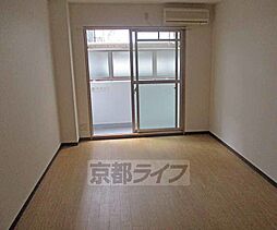 ブランベージュ桂 111 1階1Kのリビング/ダイニング