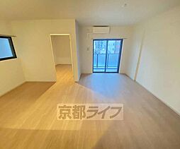 京都市営烏丸線 丸太町駅 徒歩5分の賃貸マンション 4階1SLDKのリビング/ダイニング