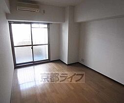 京都市営烏丸線 烏丸御池駅 徒歩3分の賃貸マンション 2階1Kのリビング/ダイニング