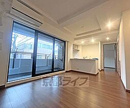 京都地下鉄東西線 京都市役所前駅 徒歩1分の賃貸マンション 3階2LDKのリビング/ダイニング