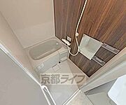 鏡のついた便利なお風呂