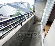 明るいバルコニー