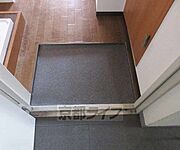 シンプルな玄関です