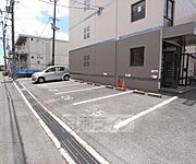 広い駐車場です。