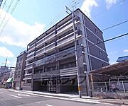 高級感の有るオシャレな外観ですね。
