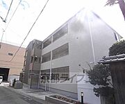 裏からの外観です。