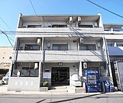 正面からの外観です。