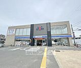 サンクス京都城陽市役所前店まで183m