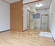 室内です