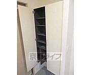 たっぷり入るシューボックス
