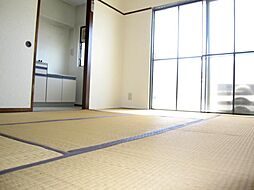 JR中央線 立川駅 徒歩15分の賃貸マンション 4階2Kのリビング/ダイニング