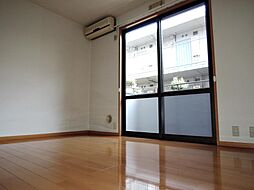 JR中央線 日野駅 徒歩7分の賃貸アパート 2階1Kのリビング/ダイニング