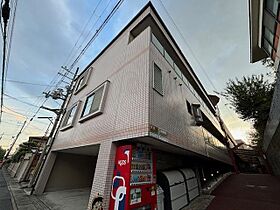 京都府京都市山科区御陵血洗町（賃貸マンション1K・3階・20.00㎡） その1