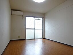 京都地下鉄東西線 石田駅 徒歩11分の賃貸マンション 4階1Kのリビング/ダイニング