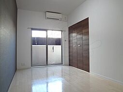 JR東海道・山陽本線 山科駅 徒歩3分の賃貸マンション 5階1Kのリビング/ダイニング