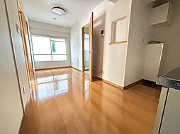 高久ビル 402 4階1LDKのリビング/ダイニング