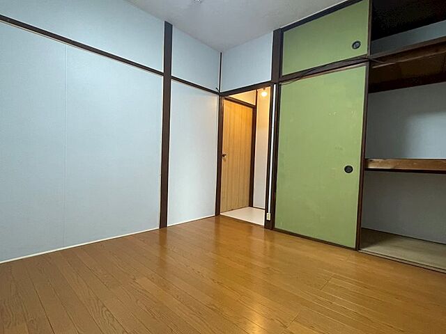 寝室