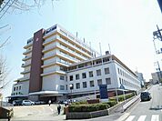 病院「昭和大藤が丘病院まで1100m」