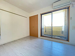 てぃだ横浜 4階ワンルームのリビング/ダイニング