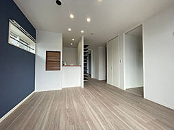 ヒルズ横濱高島台 301 3階2LDKのリビング/ダイニング