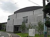 大学「多摩大学湘南キャンパスまで550m」