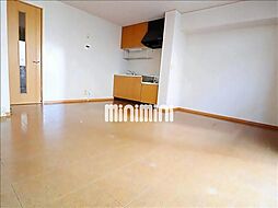 グランドパレス 1階2LDKのリビング/ダイニング