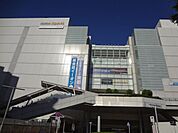 ショッピング施設「ステーションスクエアまで670m」