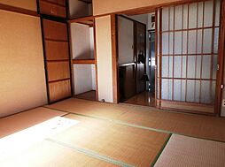 居間