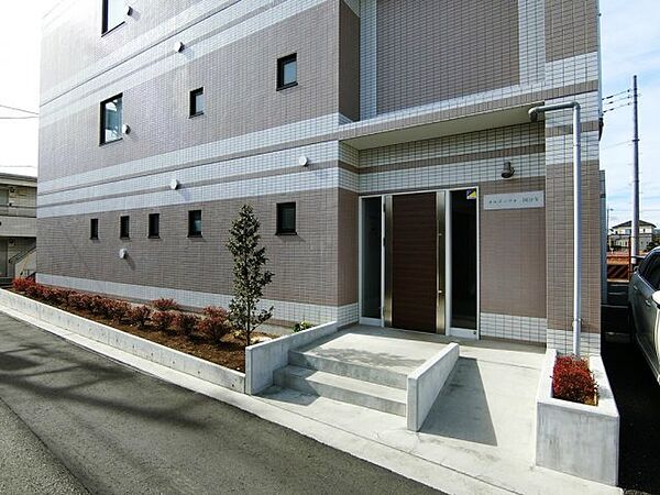 建物エントランス