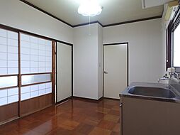 居間