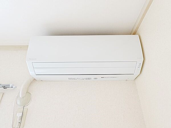画像12:和室にエアコンがついています。入居直後の温度調節も可能です