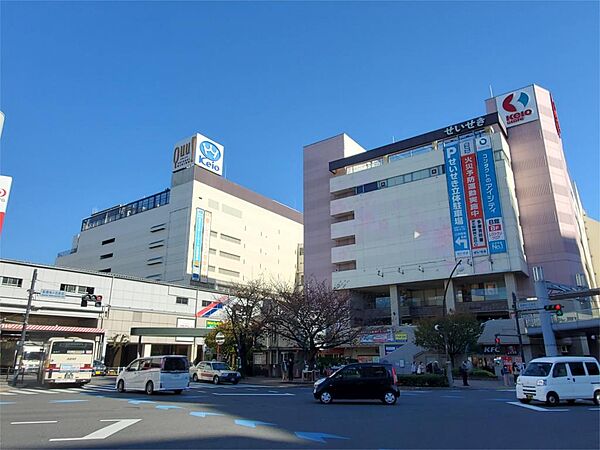 画像14:京王聖蹟桜ヶ丘ショッピングセンター（372m）