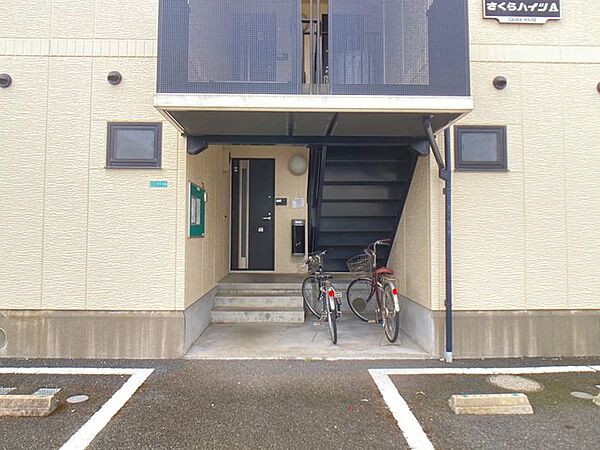 建物エントランス