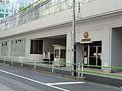 港区立赤坂小学校 徒歩1分。 150m