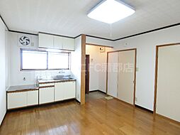 居間