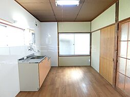 居間