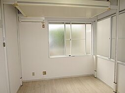 サットンプレイス成田東 106 1階ワンルームのリビング/ダイニング