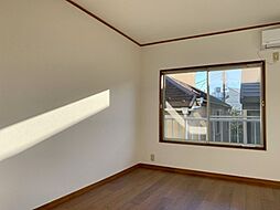 ビューファイン上荻 201 2階1Kのリビング/ダイニング