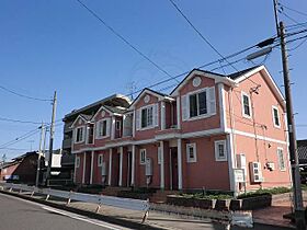 ピエールA  ｜ 愛知県名古屋市中川区南脇町１丁目34番（賃貸アパート2LDK・1階・60.86㎡） その1