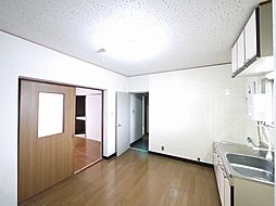 居間