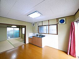 居間