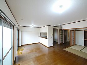 奈良県奈良市芝辻町4丁目（賃貸マンション2LDK・6階・63.80㎡） その3