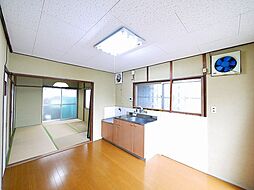居間