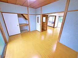 居間