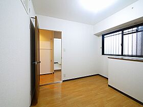 近鉄エルコート新大宮  ｜ 奈良県奈良市三条栄町（賃貸マンション3LDK・2階・63.93㎡） その6